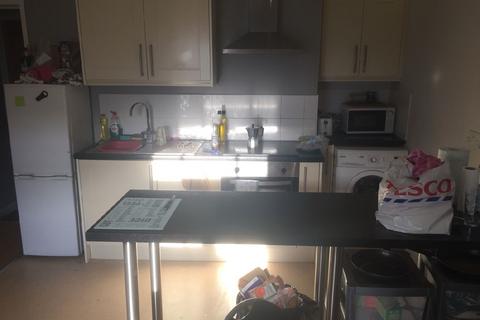 3 bedroom house to rent, Nottingham NG7