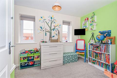 30 Grosvenor Road, Kingswood, Hull, HU7 3DS