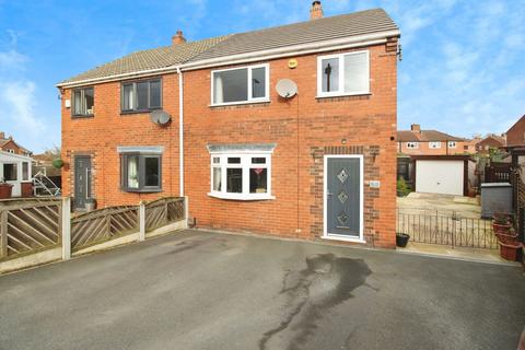 3 bedroom semi-detached house for sale, Wakefield Road, Leeds LS26