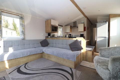3 bedroom mobile home for sale, Mill Road, Great Yarmouth NR31