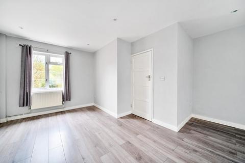 3 bedroom end of terrace house for sale, Buckingham Road, Richmond, TW10