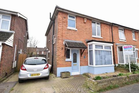 3 bedroom semi-detached house for sale, Exmouth Road, Gosport