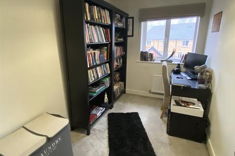 8 Drabble Close, Shifnal, TF11 9QN