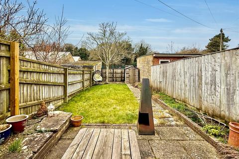 62 Avenue Road, Swindon, SN1 4DA