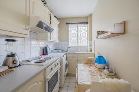 1 bedroom flat for sale, Haverstock Hill, Belsize Park