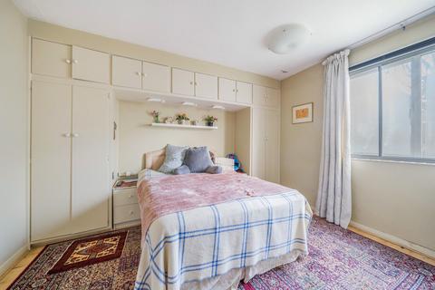 1 bedroom flat for sale, Haverstock Hill, Belsize Park, London, NW3