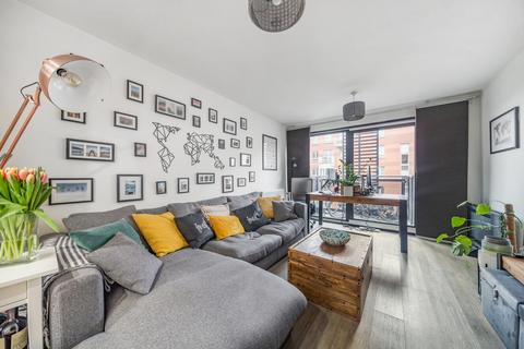 1 bedroom flat for sale, Hornsey Street, Holloway