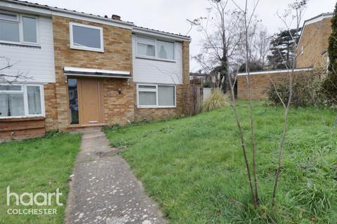 4 bedroom end of terrace house to rent, The Nook, COLCHESTER