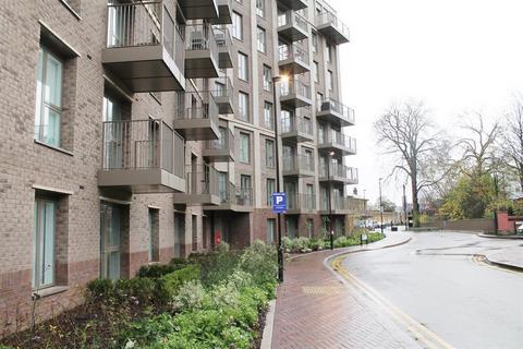 2 bedroom apartment for sale, Ferdinand Court, Adenmore Road, SE6 4BG