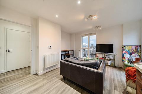 2 bedroom apartment for sale, Ferdinand Court, Adenmore Road, SE6 4BG