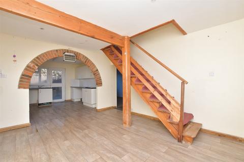 3 bedroom chalet for sale, Granville Rise, Totland Bay, Isle of Wight