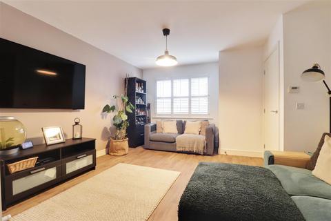 61 Cherry Avenue, Hessle, HU13 0QT