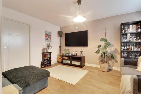 61 Cherry Avenue, Hessle, HU13 0QT
