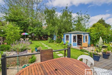3 bedroom detached house for sale, Passingham Avenue, Billericay