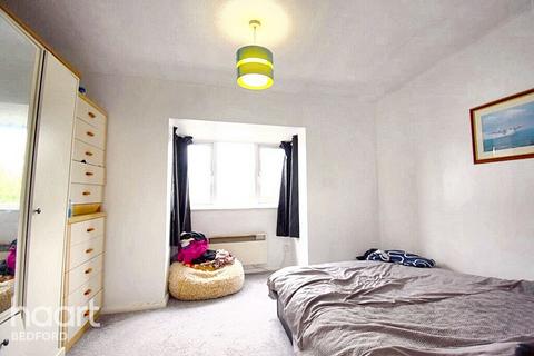 undefined, Hurst Grove, Bedford