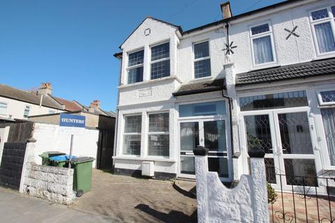 25 Congress Road, London, SE2 0LU