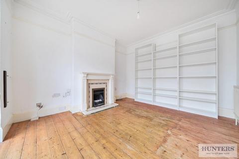 25 Congress Road, London, SE2 0LU