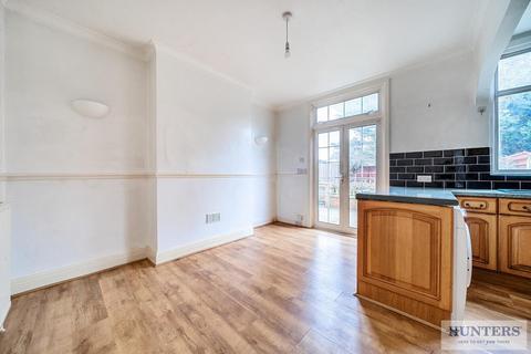25 Congress Road, London, SE2 0LU