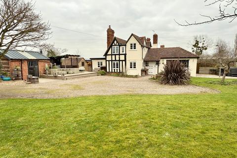 3 bedroom detached house for sale, Bushley Green, Bushley, Tewkesbury GL20