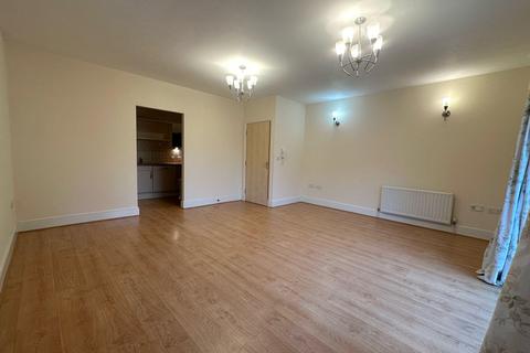 2 bedroom apartment for sale, Spruce Avenue, Lancaster, LA1