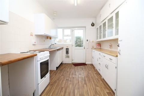 2 bedroom bungalow for sale, Chiltern Drive, Barton On Sea, Hampshire, BH25