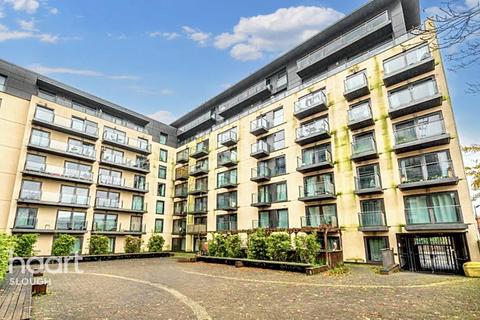 1 bedroom apartment for sale, High Street, Slough