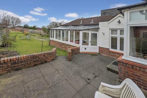 4 bedroom detached bungalow for sale, Offley Road, Sandbach