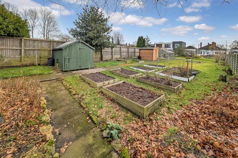 4 bedroom detached bungalow for sale, Offley Road, Sandbach