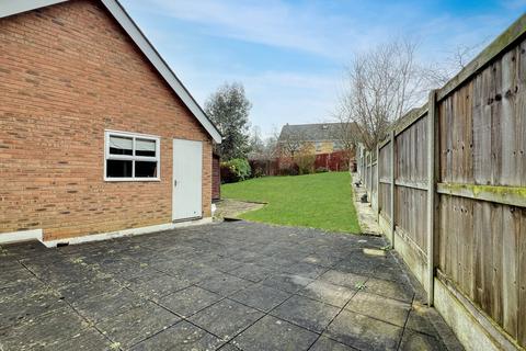 3 bedroom semi-detached house for sale, Bulrush Close, Braintree, CM7