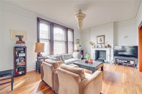 3 bedroom apartment for sale, Fulham Road, London, SW6