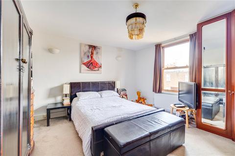 3 bedroom apartment for sale, Fulham Road, London, SW6