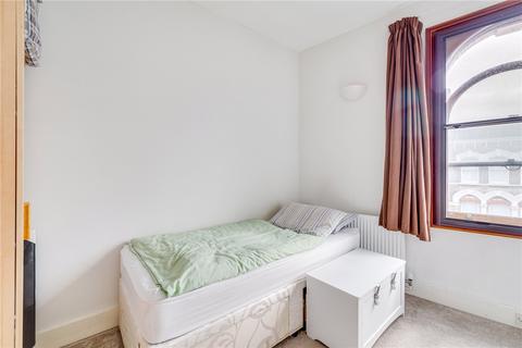 3 bedroom apartment for sale, Fulham Road, London, SW6