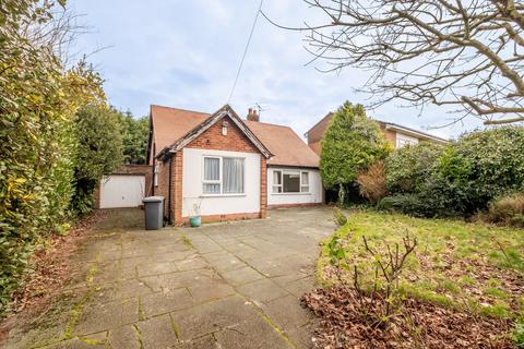 2 bedroom detached bungalow for sale, Saltcotes Road, Lytham St. Annes, FY8