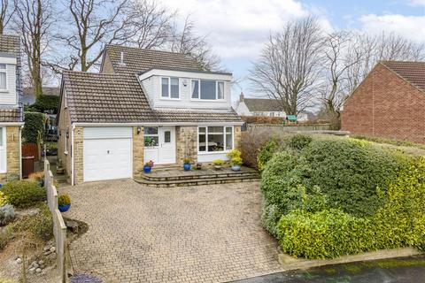 4 bedroom detached house for sale, Wynmore Crescent, Bramhope