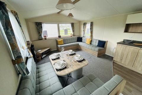 2 bedroom static caravan for sale, West Mersea Holiday Park