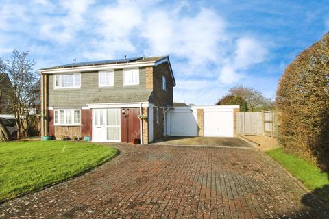 4 bedroom detached house for sale, Deansfield, Cricklade, SN6