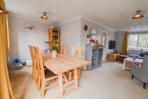 4 bedroom detached house for sale, 27 Halgavor Park, Bodmin, PL31 1DL