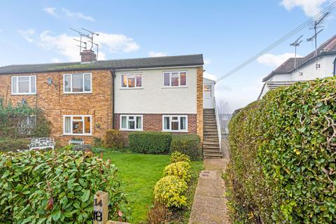 18 Gurnells Road, Seer Green, Beaconsfield, HP9 2XJ