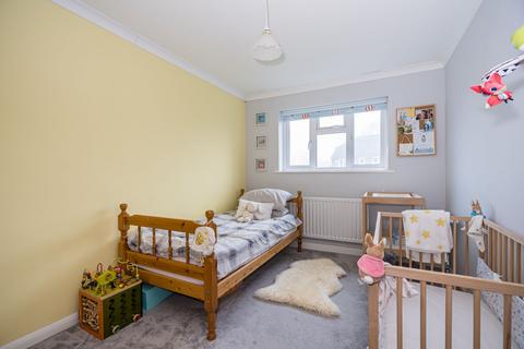 18 Gurnells Road, Seer Green, Beaconsfield, HP9 2XJ