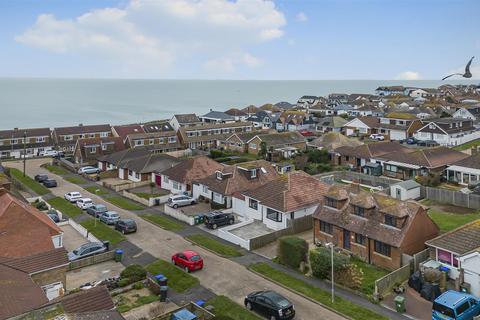 4 bedroom detached house for sale, Piddinghoe Avenue, Peacehaven