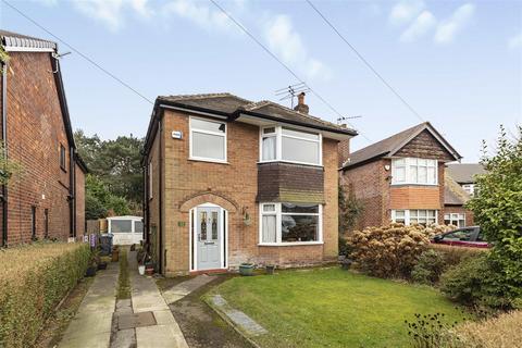 3 bedroom detached house for sale, Dorrington Road, Sale