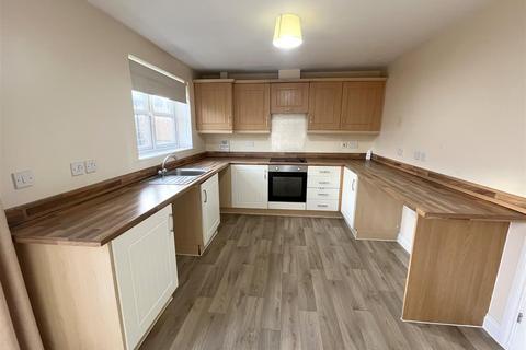 3 bedroom terraced house to rent, Edward Pease Way, Darlington