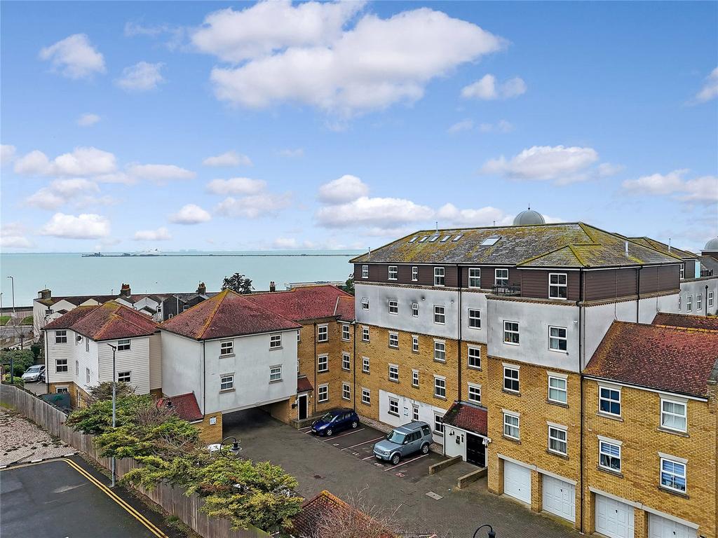 Forge Way, Southend-on-Sea, Essex, SS1 2 bed apartment for sale - £190,000
