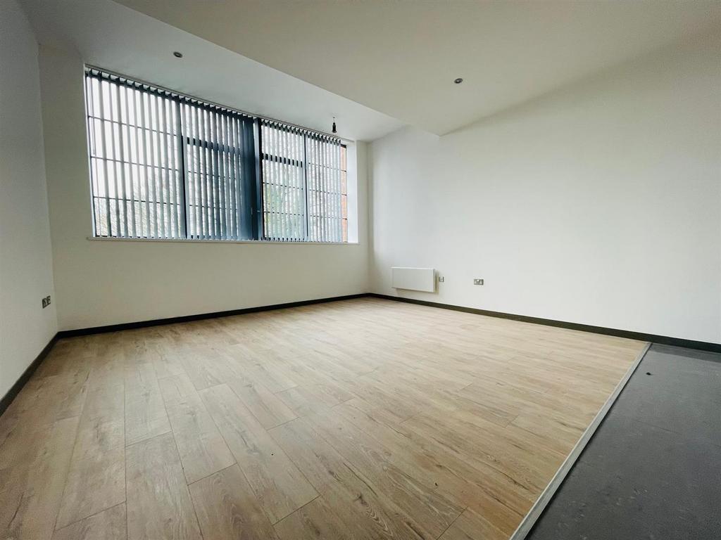Lounge/Kitchen