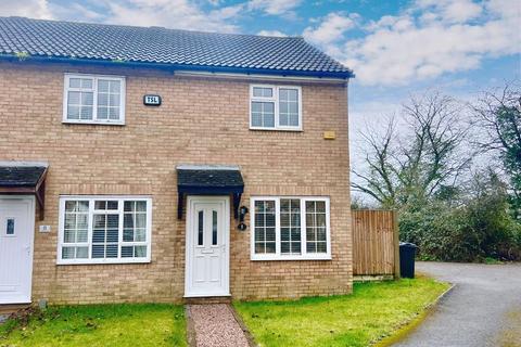 2 bedroom end of terrace house for sale, Falcon Way, Ashford