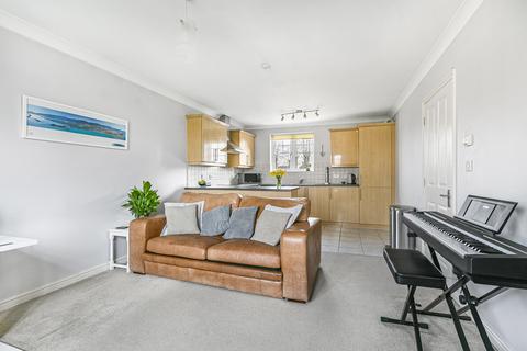 1 bedroom apartment for sale, Heathlands Close, Sunbury-on-Thames, Surrey, TW16