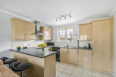 1 bedroom apartment for sale, Heathlands Close, Sunbury-on-Thames, Surrey, TW16