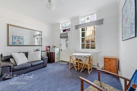 1 bedroom apartment for sale, Eglinton Hill, LONDON