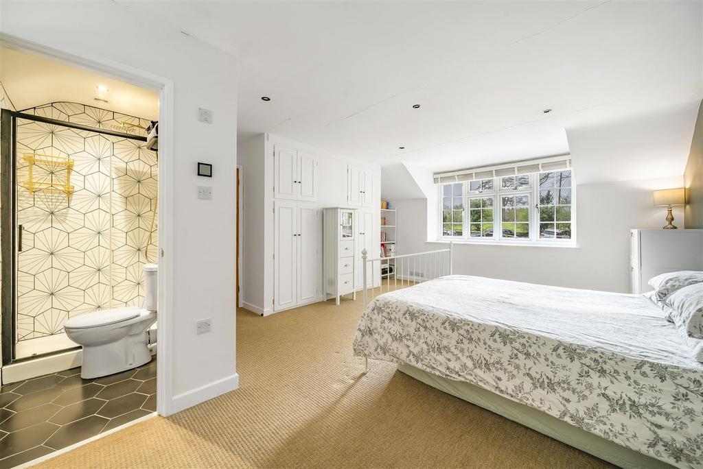 Parkside Bed1.jpg