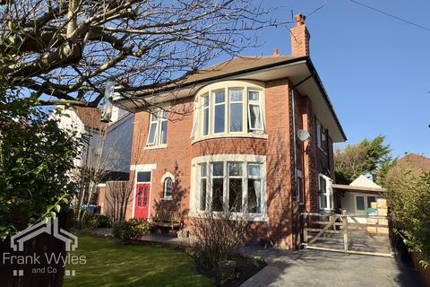 4 bedroom detached house for sale, 67 Laverton Road, Lytham St. Annes